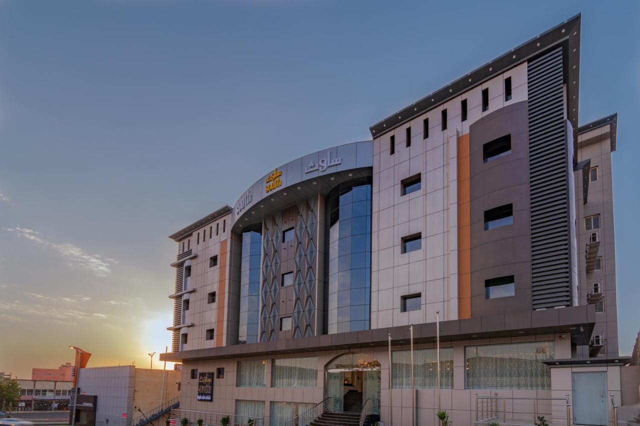 South Hotel Suites Khamis Mushait Exterior photo